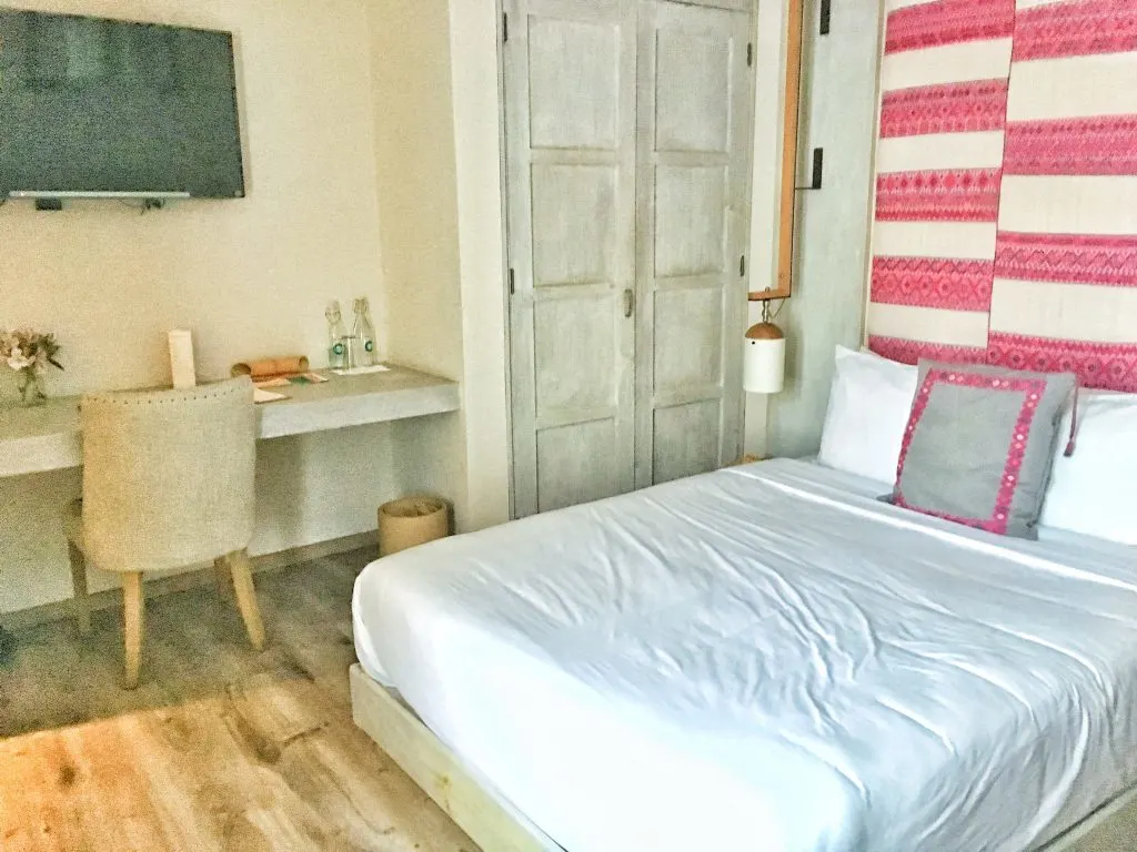 A bedroom in Casa Lum, a hotel in San Cristobal de las Casas