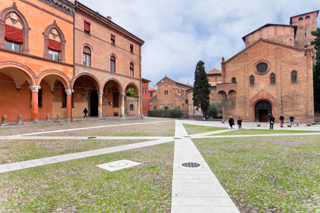 Image of the Piazza Santo Stefano, and three of its seven churches