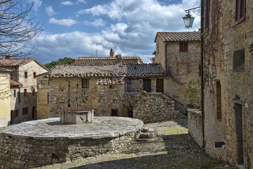 Stone buildings located in the center of Rocca d'Orcia