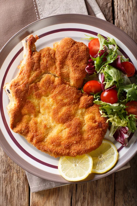 Cotoletta alla Milanese, one of the specialties of Milan